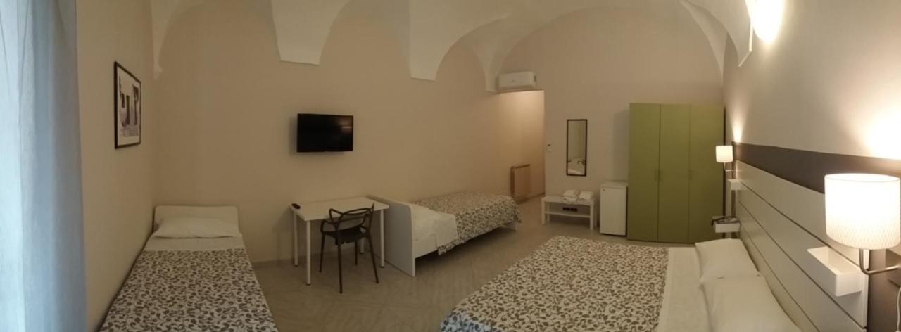 Hotel Malibu スポトルノ エクステリア 写真